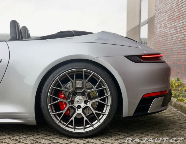 Porsche Ostatní modely 911 Carrera Cabrio 4 S | Zdvih - 360kamera 2019