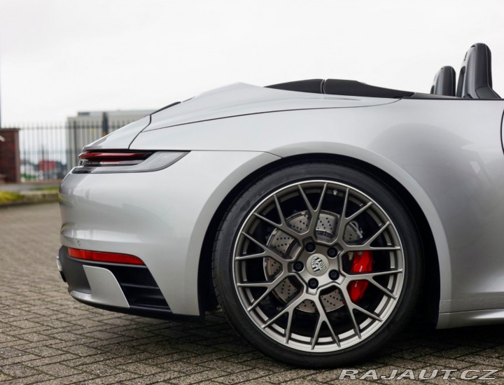 Porsche Ostatní modely 911 Carrera Cabrio 4 S | Zdvih - 360kamera 2019