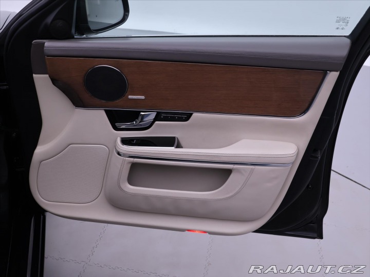 Jaguar XJ 3,0 V6 D 202kW PREMIUM LU 2010