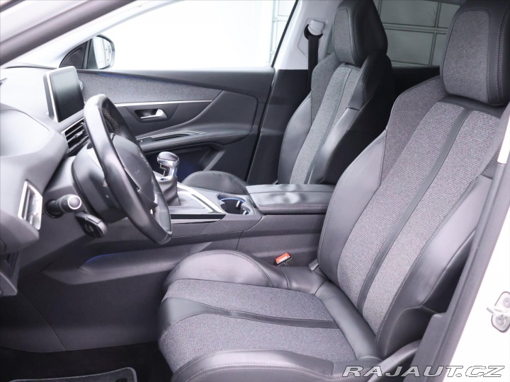 Peugeot 3008 2,0 HDI 110kW Allure LED 2017