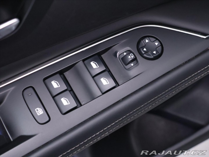 Peugeot 3008 2,0 HDI 110kW Allure LED 2017