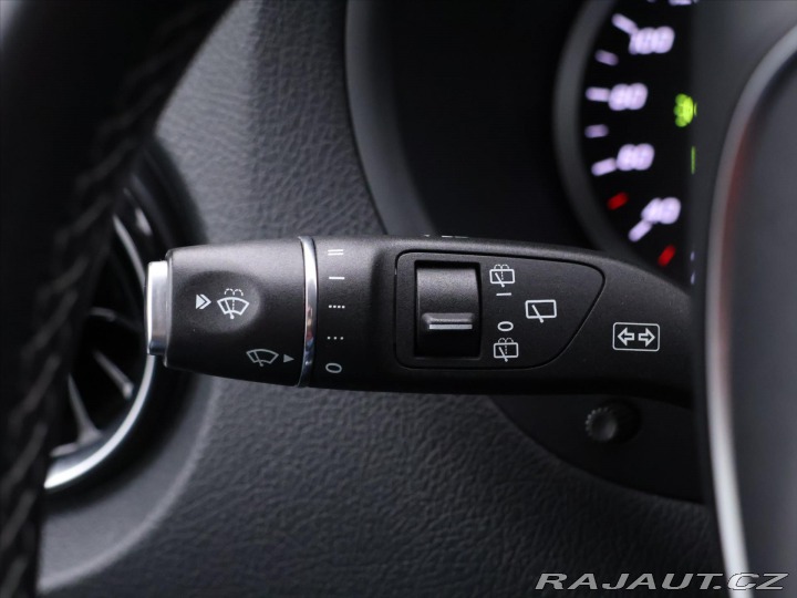 Mercedes-Benz Vito 2.0 119CDI Aut. 4M 7-Míst 2021