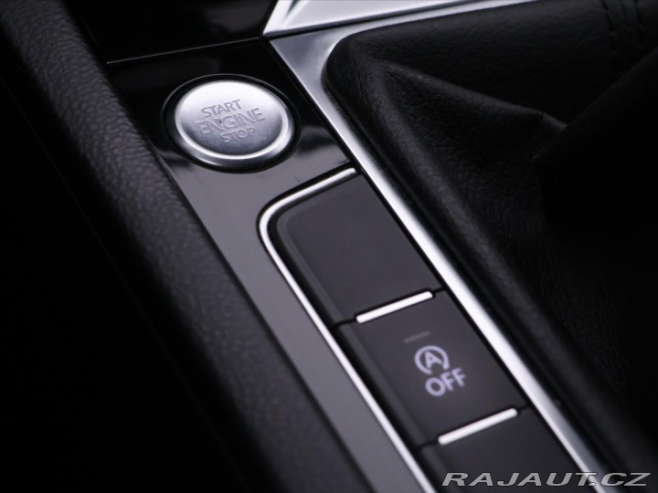 Volkswagen Passat 2,0 TDI 110kW Highline LE 2015