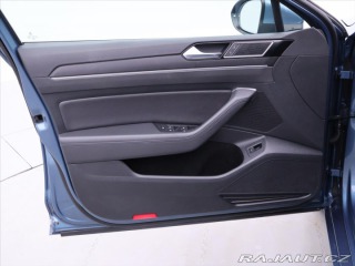 Volkswagen Passat 2,0 TDI 110kW Highline LE 2015