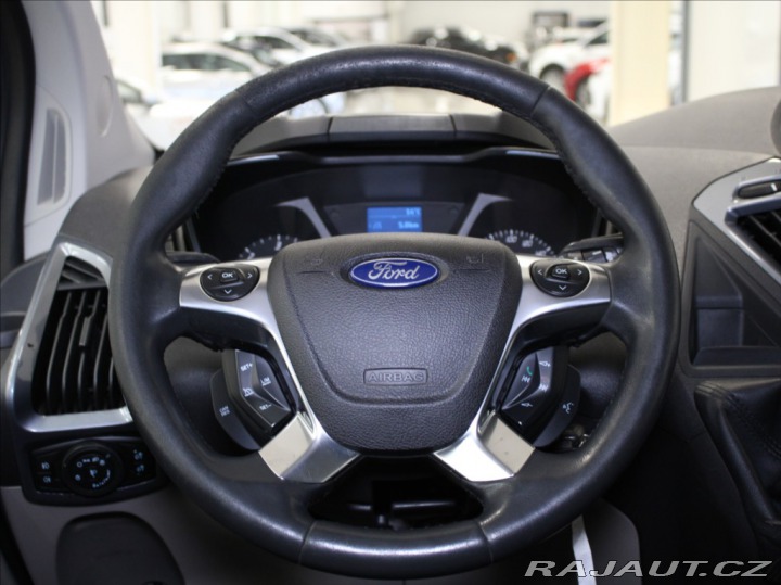 Ford Tourneo Custom 2,2 TDCi 92kW 9-míst ČR.D 2013