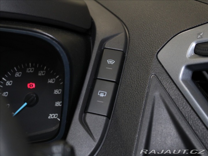 Ford Tourneo Custom 2,2 TDCi 92kW 9-míst ČR.D 2013