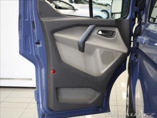 Ford Tourneo Custom 2,2 TDCi 92kW 9-míst ČR.D 2013
