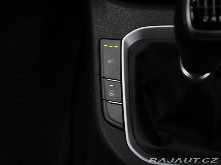 Hyundai i30 1,6 CRDi Smart KAMERA LED 2021