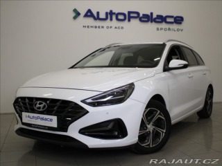 Hyundai i30 1,6 CRDi Smart KAMERA LED 2021