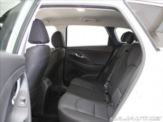 Hyundai i30 1,6 CRDi Smart KAMERA LED 2021