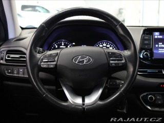 Hyundai i30 1,6 CRDi Smart KAMERA LED 2021