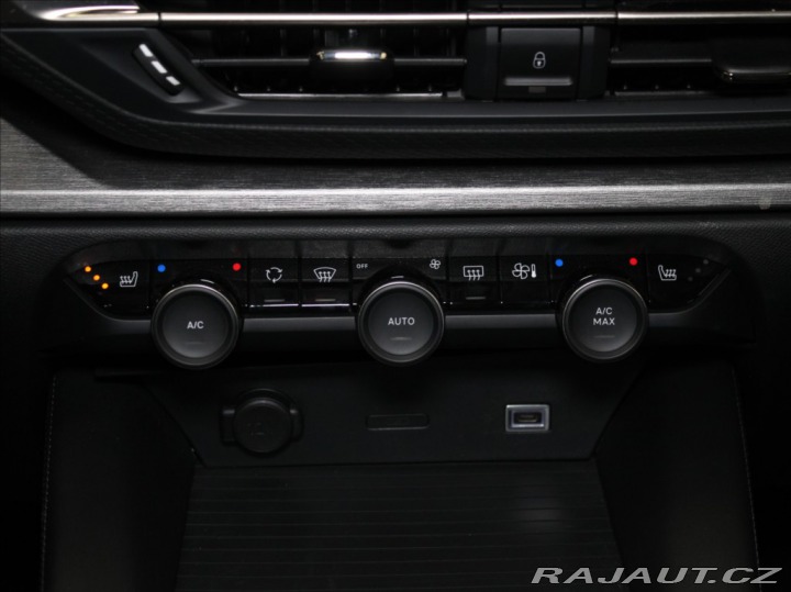 Citroën Ostatní modely C5 X 1,2 PT 96kW AT PLUS 42tkm 2023