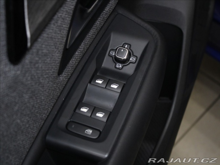 Citroën Ostatní modely C5 X 1,2 PT 96kW AT PLUS 42tkm 2023