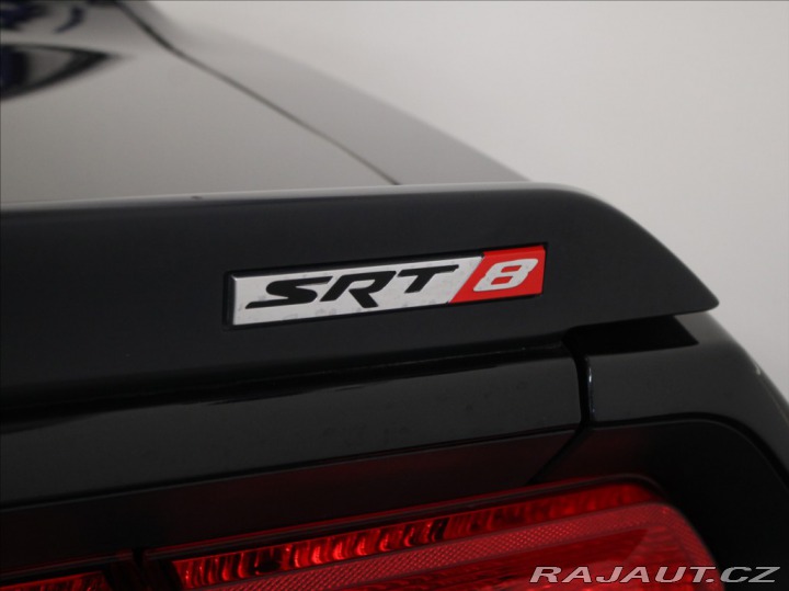 Dodge Challenger 6,1 SRT-8 431k.AT 41 860k 2010