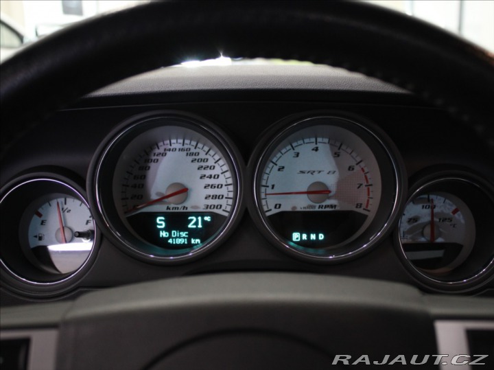 Dodge Challenger 6,1 SRT-8 431k.AT 41 860k 2010