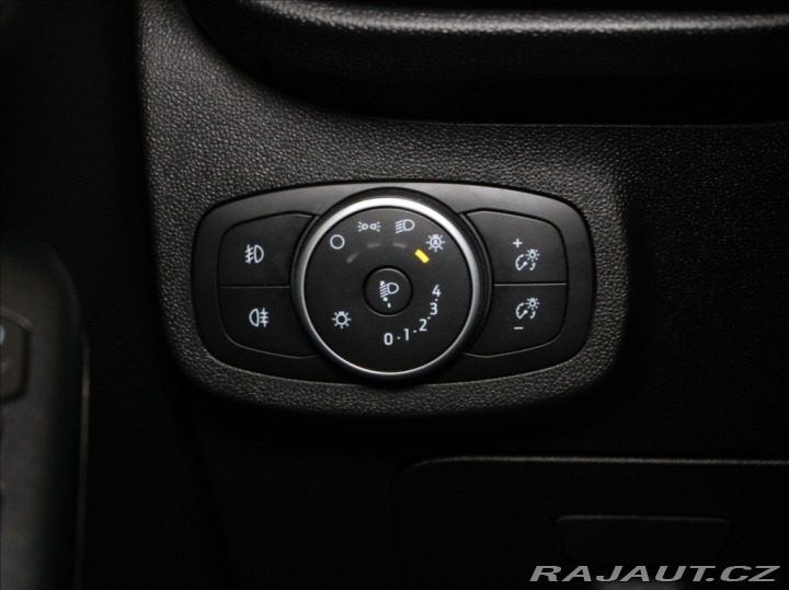 Ford Fiesta 1,0 EBoost Titan. KAMERA 2018