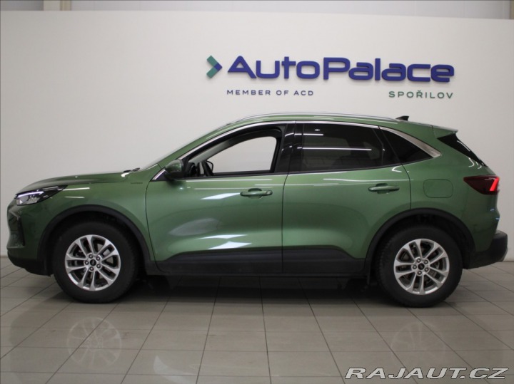 Ford Kuga 1,5 EBoost Titan. 5L. ZÁR 2024