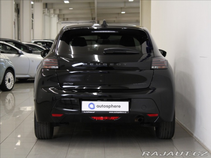 Peugeot 208 1,2 Hybrid 100k. AT Allur 2025