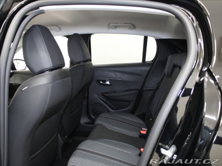 Peugeot 208 1,2 Hybrid 100k. AT Allur 2025