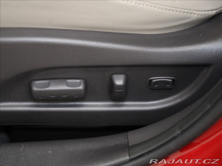 Hyundai i40 1,7 CRDi Premium Pano.Taž 2014