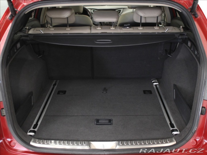 Hyundai i40 1,7 CRDi Premium Pano.Taž 2014