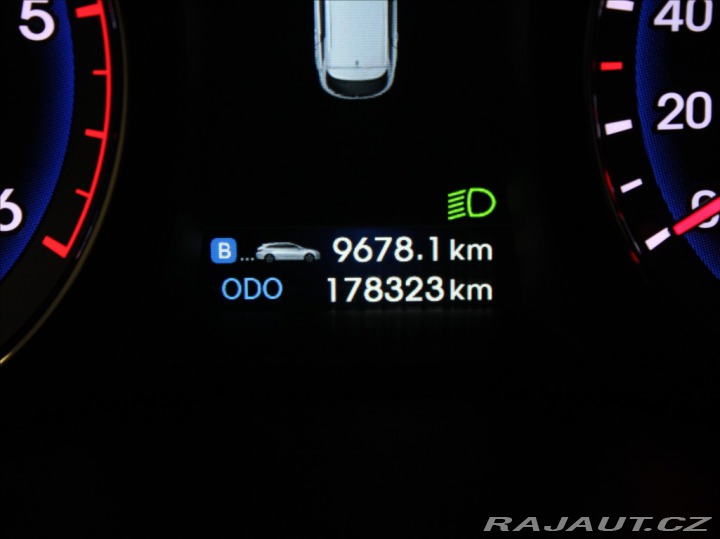 Hyundai i40 1,7 CRDi Premium Pano.Taž 2014