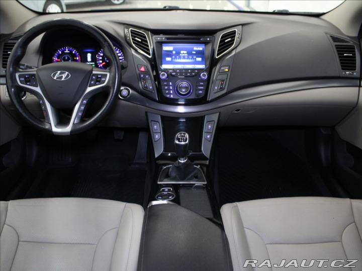 Hyundai i40 1,7 CRDi Premium Pano.Taž 2014