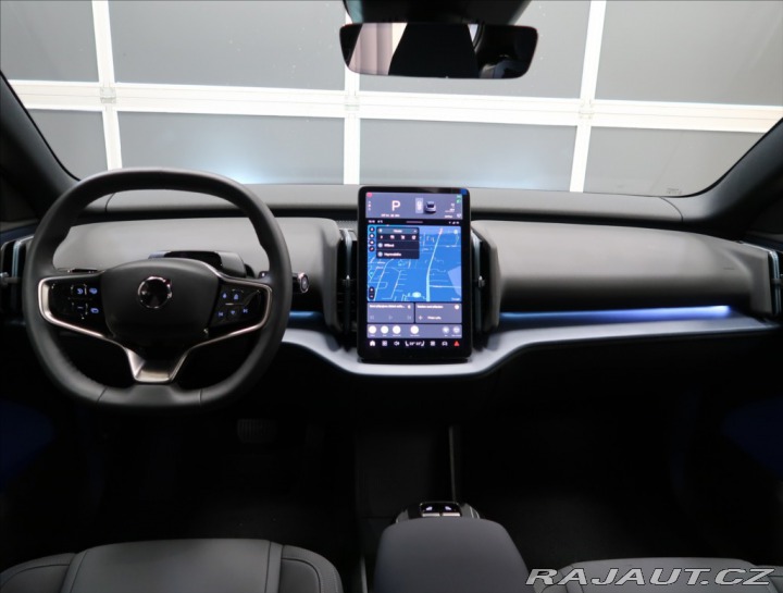 Volvo EX30 SiINGLE RWD PLUS 1. MAJ Č 2025