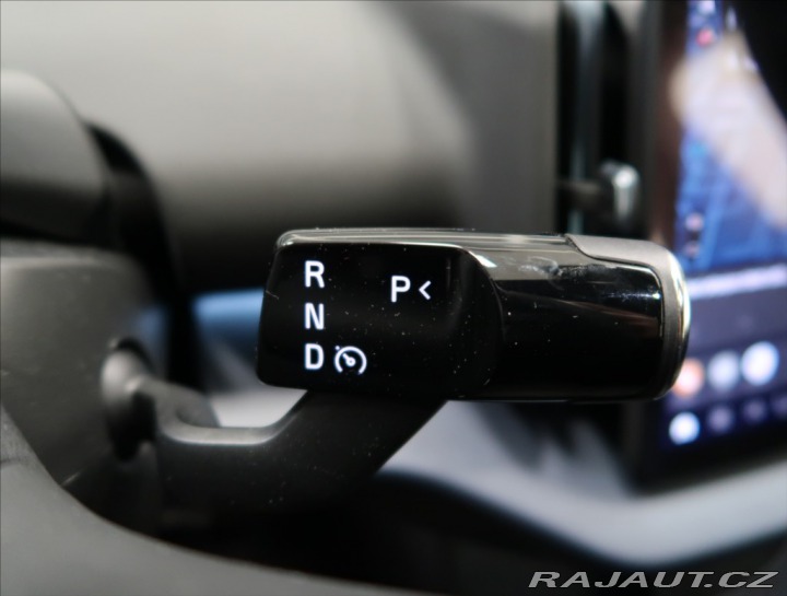 Volvo EX30 SiINGLE RWD PLUS 1. MAJ Č 2025