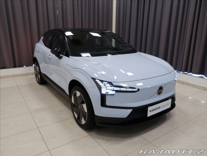 Volvo EX30 SiINGLE RWD PLUS 1. MAJ Č 2025