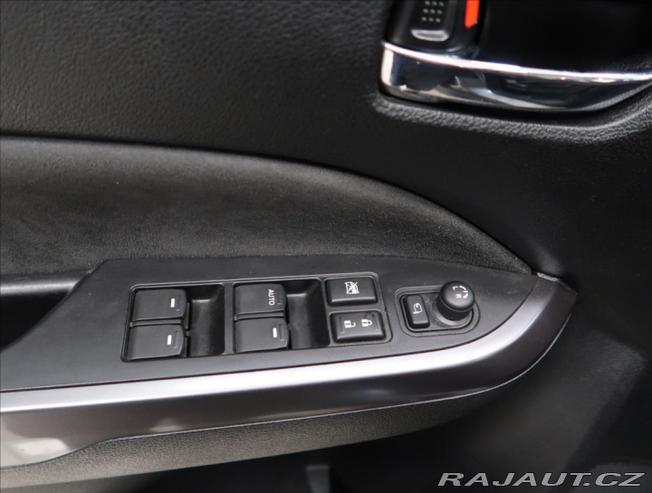 Suzuki Vitara 1,4 AUT 4x4 ČR 2018