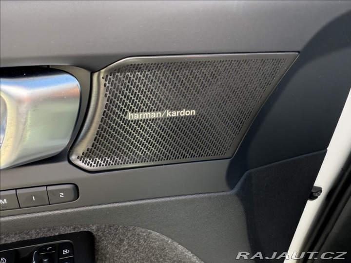 Volvo XC40 0,0   ULTIMATE Single mot 2024