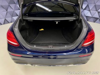 Mercedes-Benz E 220d 4MATIC AMG, NAVI, LE 2018