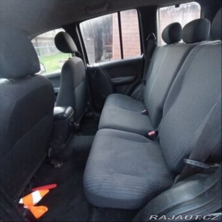 Jeep Cherokee 2,5 2005