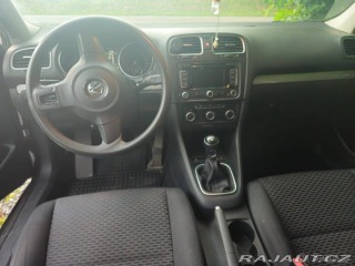 Volkswagen Golf 1,6 od přímého majitele 2013