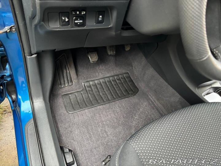 Toyota Auris 1,6 97 kW, původ Česká 1800