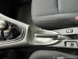 Toyota Auris 1,6 97 kW, původ Česká 1800