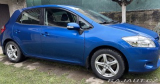 Toyota Auris 1,6 97 kW, původ Česká 1800