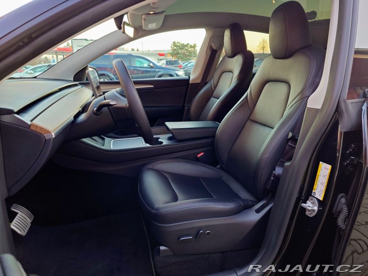 Tesla Model Y Performance 393 kW SOH 2023