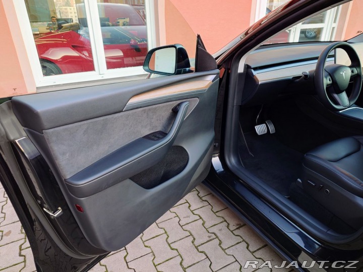 Tesla Model Y Performance 393 kW SOH 2023