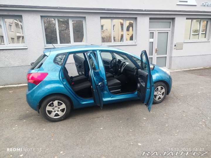 Kia Venga YN 1,6 CVVT A/T ACTIVE 2011