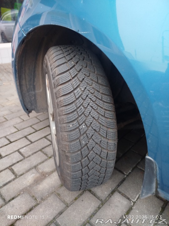 Kia Venga YN 1,6 CVVT A/T ACTIVE 2011