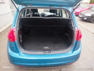 Kia Venga YN 1,6 CVVT A/T ACTIVE 2010