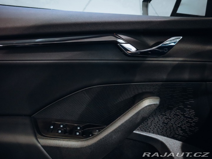 Škoda Octavia 2.0 TDI 110kW DSG Ambitio 2023