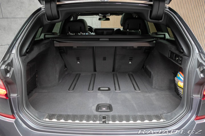 BMW 3 330d xD ///M  *REZERVACE* 2021