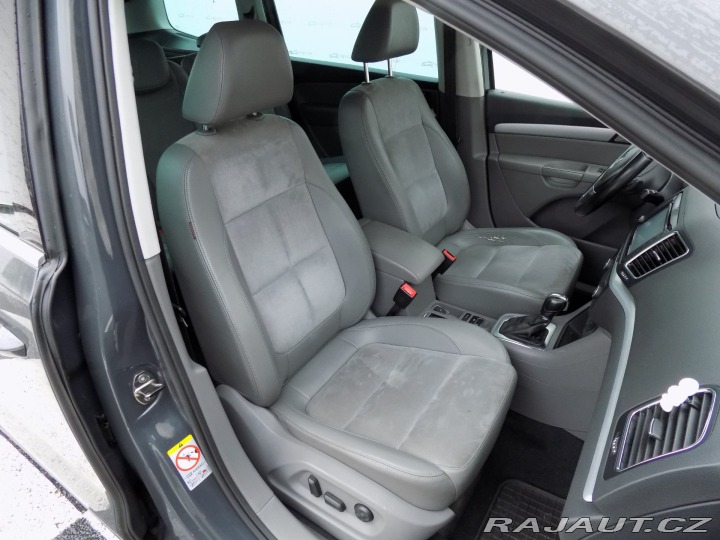 Volkswagen Sharan 2.0TDI/7míst/DSG/Bi-xenon 2011