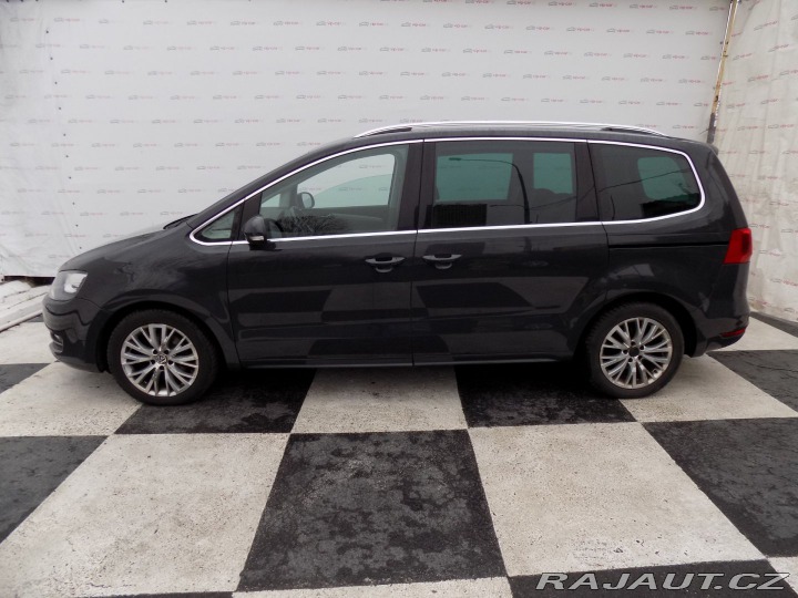 Volkswagen Sharan 2.0TDI/7míst/DSG/Bi-xenon 2011