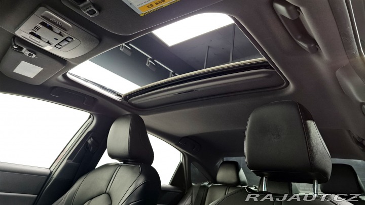 Toyota Ostatní modely AVALON XLE 2.5 HYBRID 2019