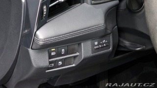 Toyota Ostatní modely AVALON XLE 2.5 HYBRID 2019