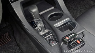 Toyota Ostatní modely AVALON XLE 2.5 HYBRID 2019